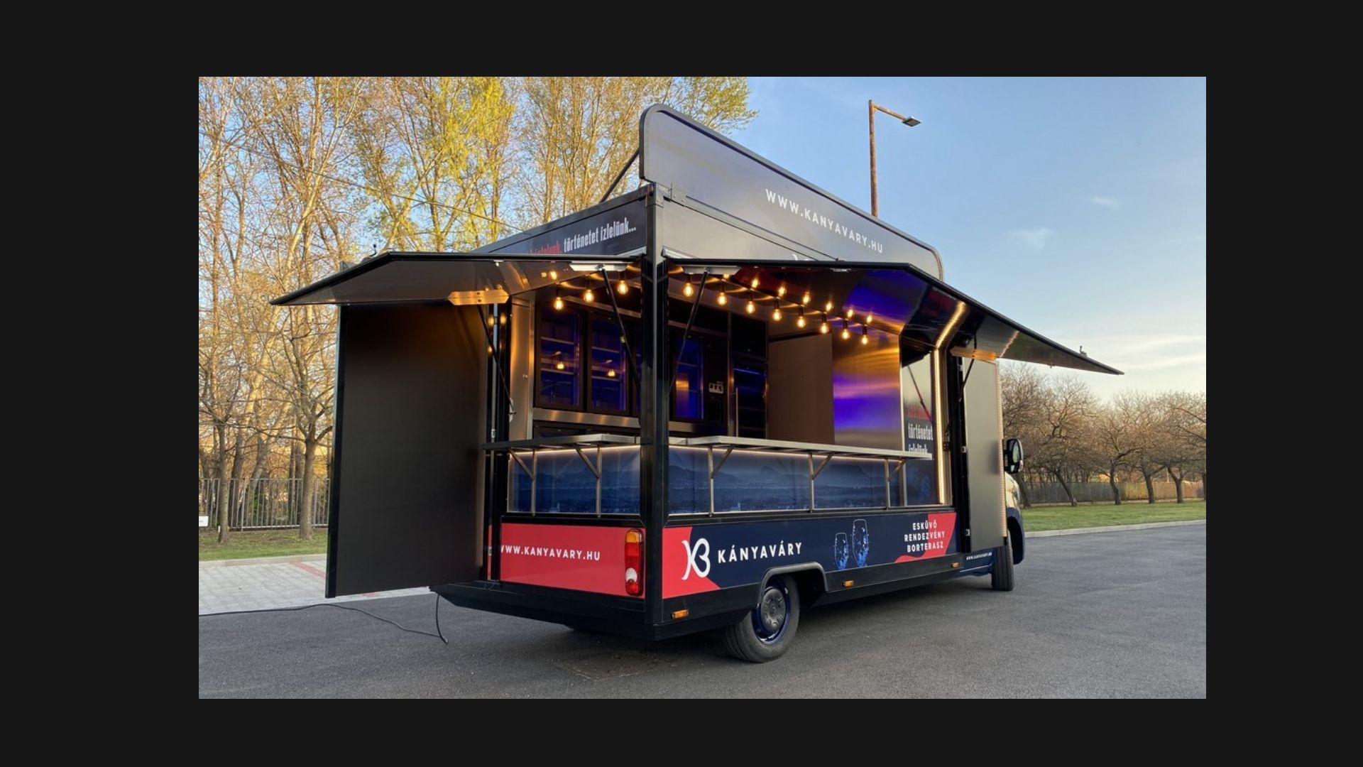 Salesvan büféskocsi