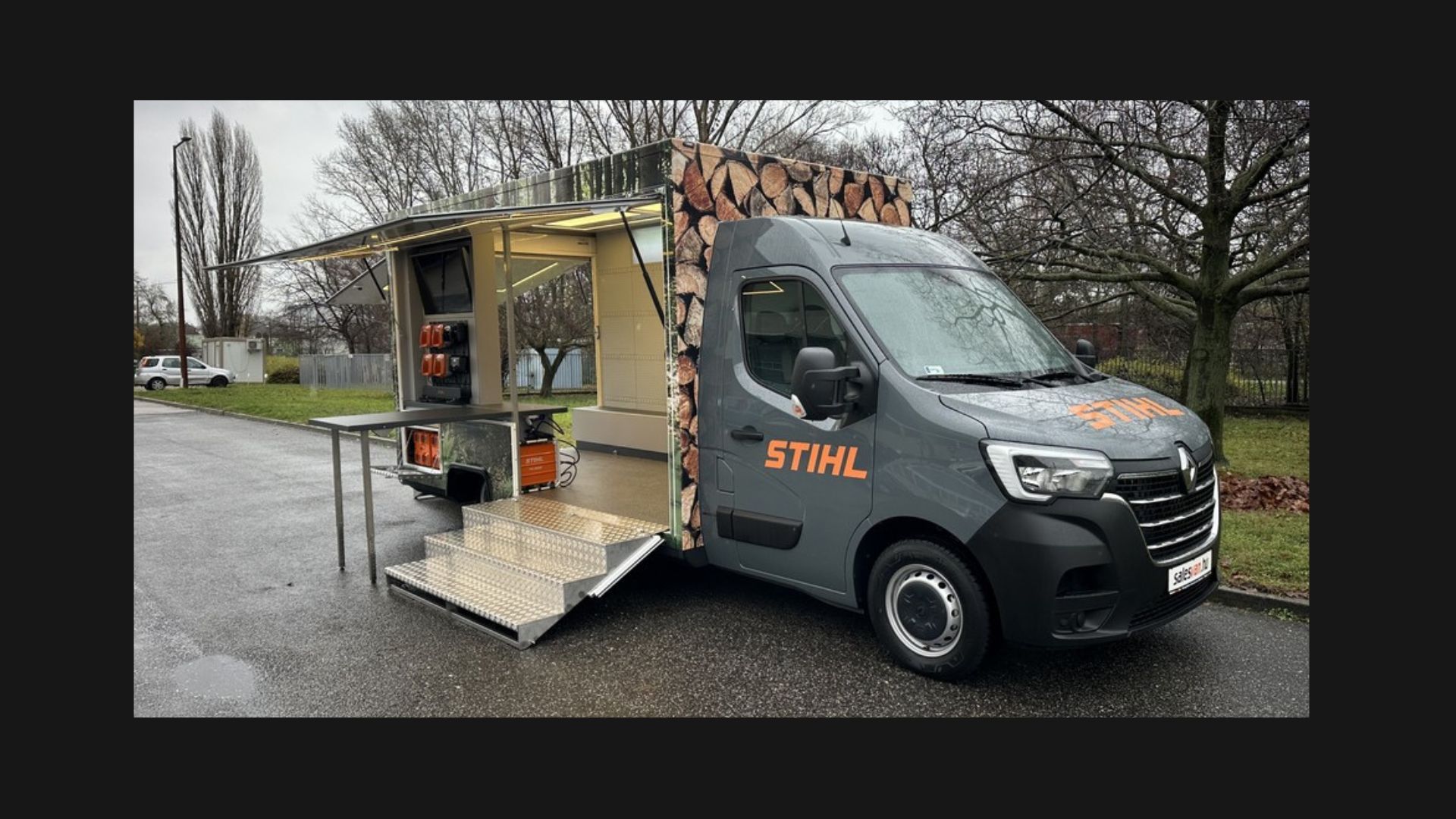 Salesvan büféskocsi